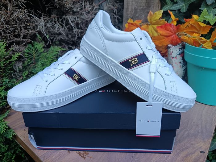 Baskets tommy hilfiger femme taille 39 neuves - photo numéro 4
