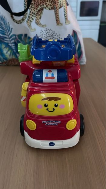 Camion de pompier Vtech 1er âge