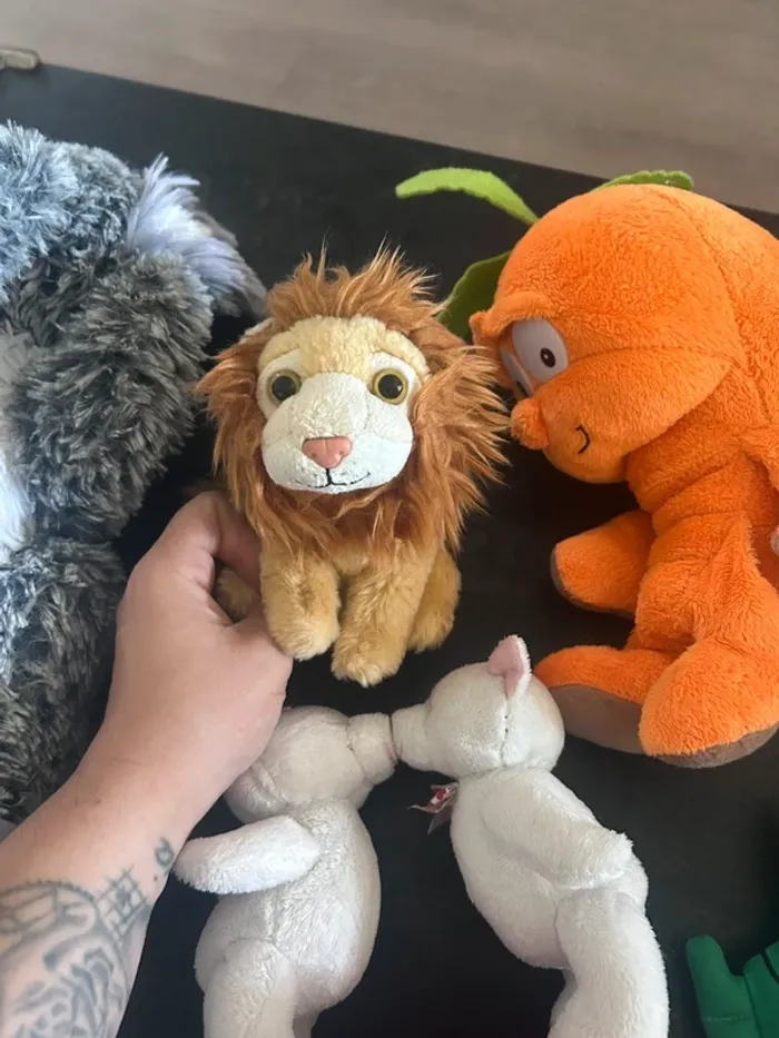 Lot de peluche en très bon état - photo numéro 4