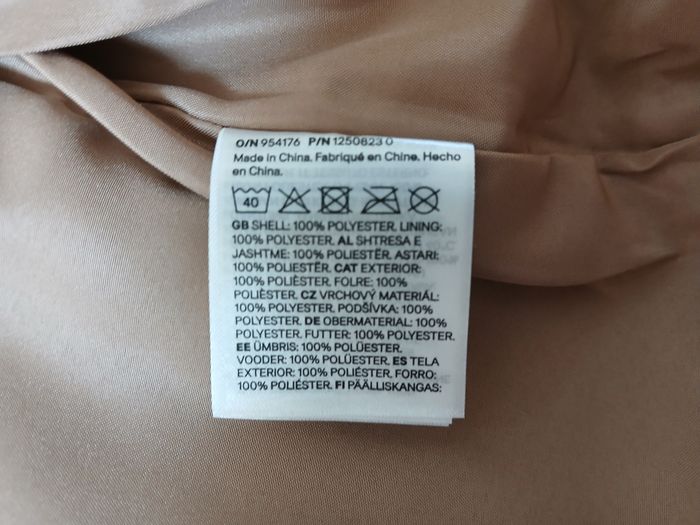 Veste H&M 3 ans neuve - photo numéro 4