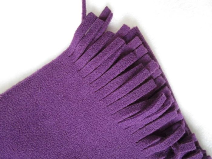 Echarpe polaire violette fille NEUVE - photo numéro 3