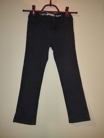 Pantalon kiabi gris taille 6 ans