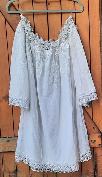 Tunique blanche à dentelle M