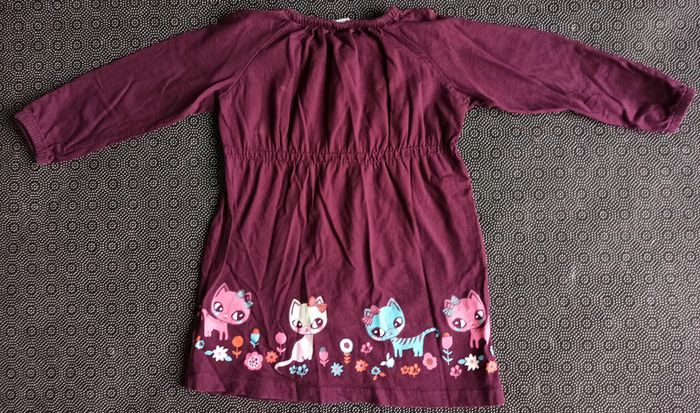 Robe de la marque "H&M", taille 24 mois , en excellent état - photo numéro 2