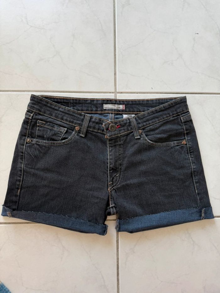 Short en jean denim Levis USA vintage taille 38 tres bon état - photo numéro 8