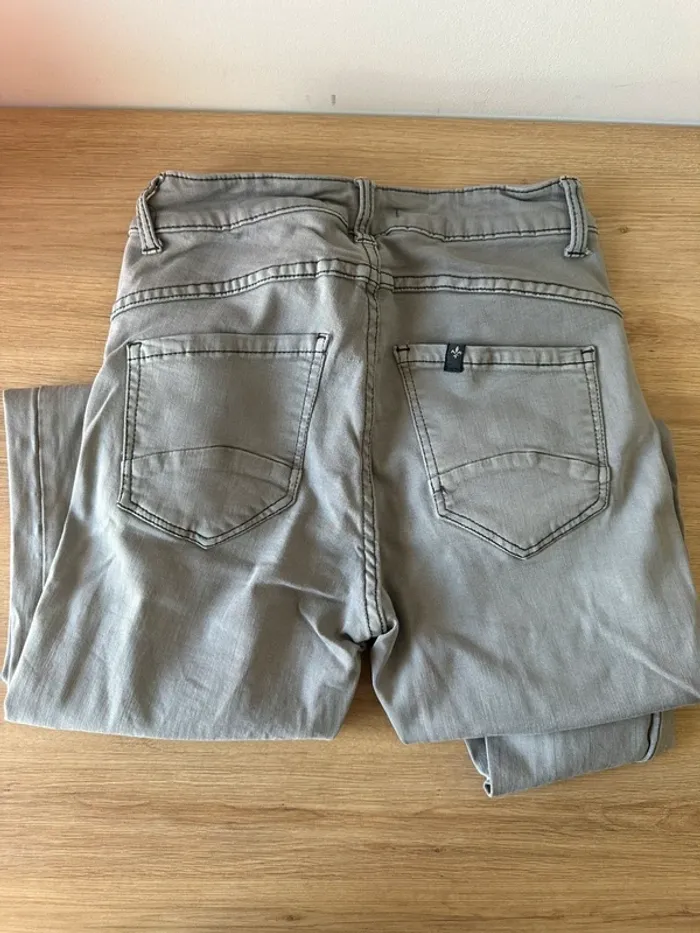 Lot jeans - photo numéro 17