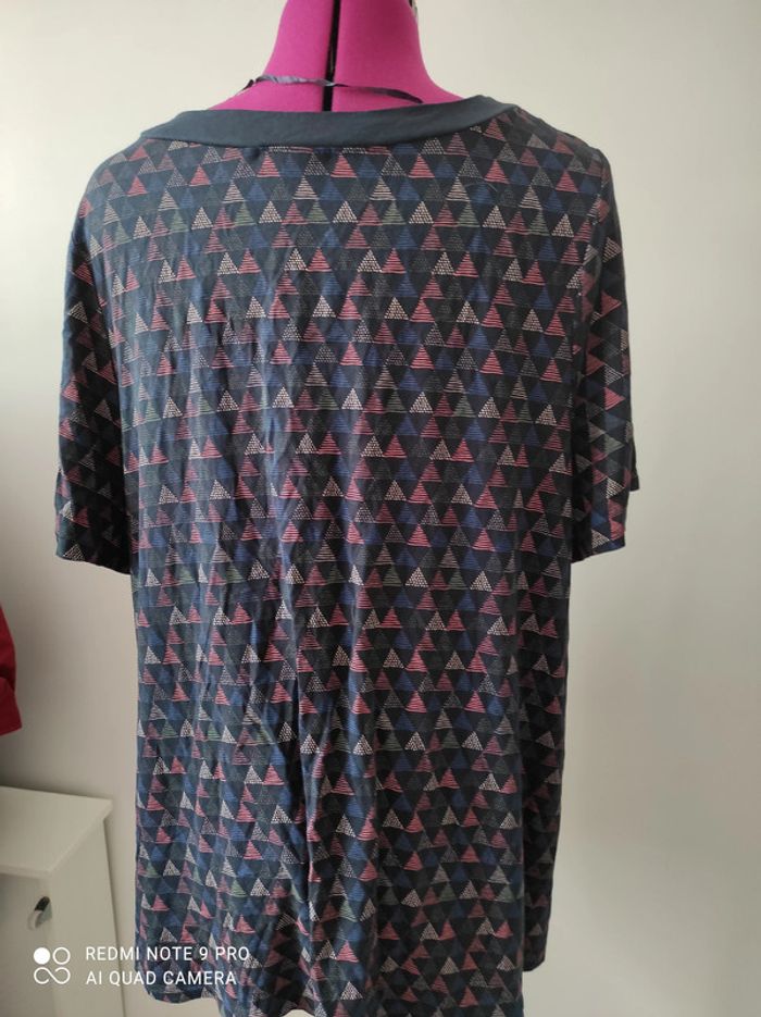 t shirt 46/48 neuf kiabi - photo numéro 2