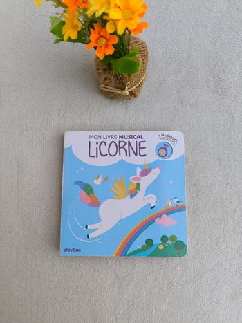 Livre musical Les licornes