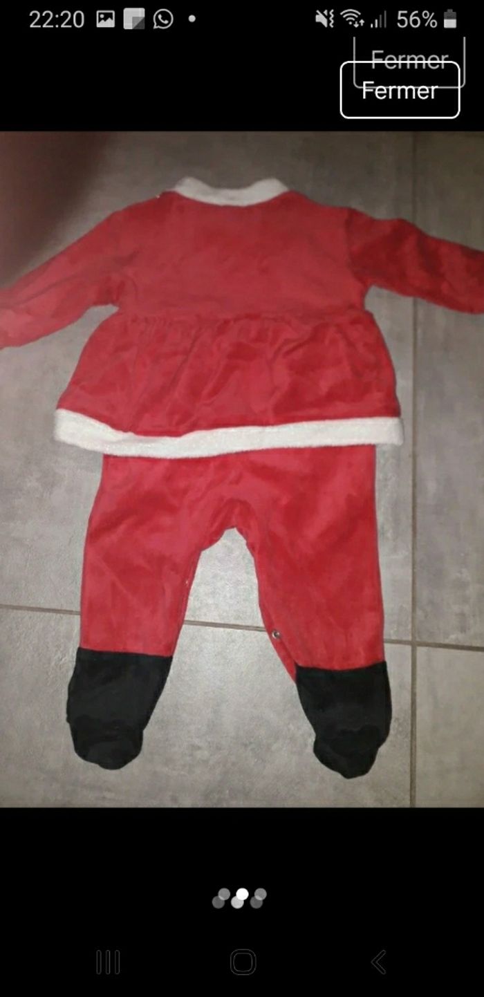 Vetement bebe Babygros père Noël 12 mois Kiabi - photo numéro 2