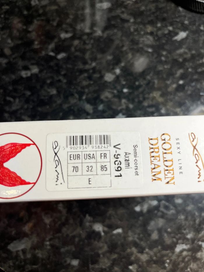 Soutient gorge rouge sexy marque Axami golden dream neuf - photo numéro 4