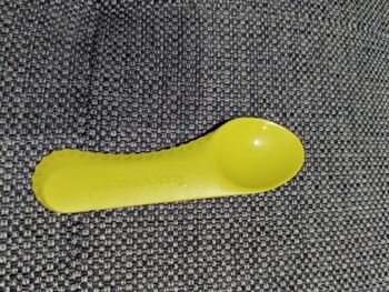 Cuillère à kiwis Tupperware