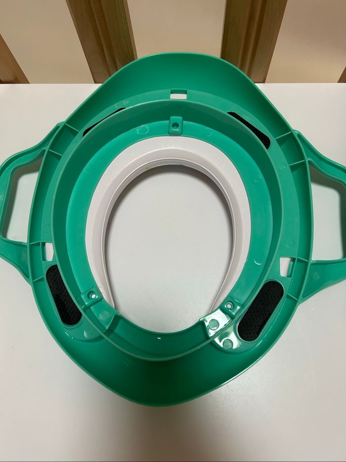 Réducteur de toilette premaman - photo numéro 2