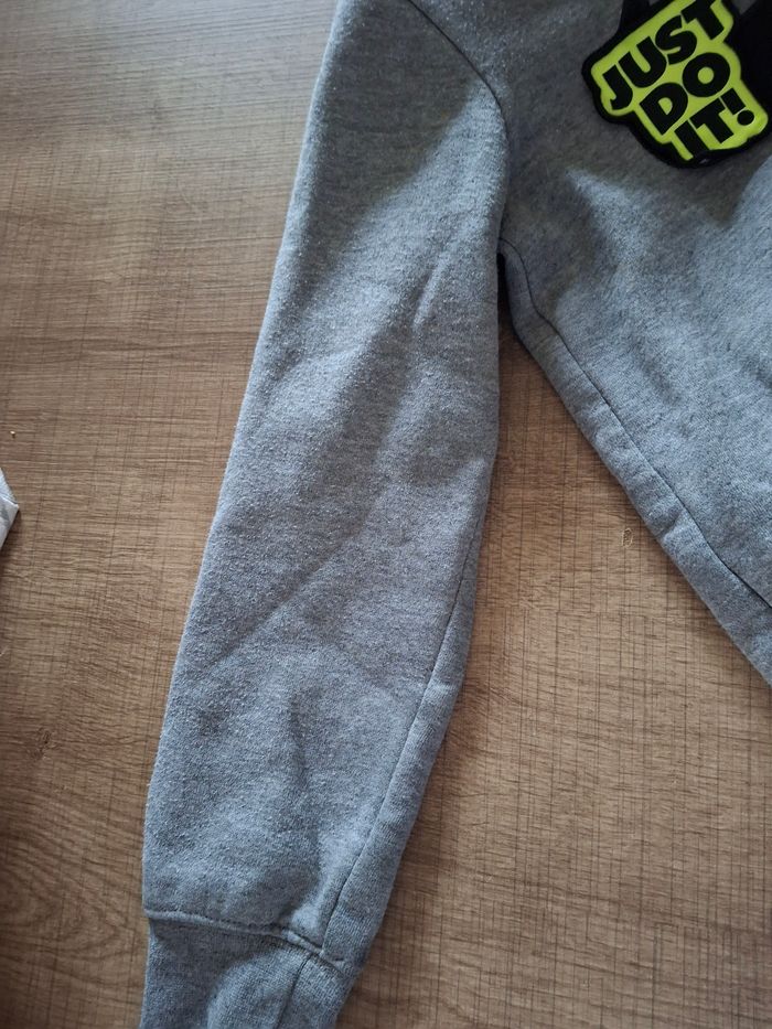 Pull à capuche - photo numéro 4