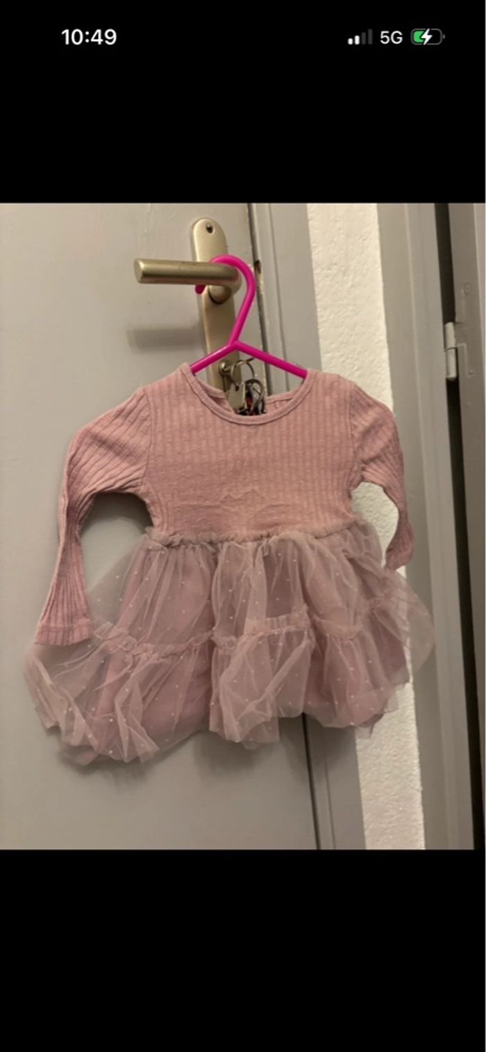 2 robes en tulle manches longues 3 mois - photo numéro 6