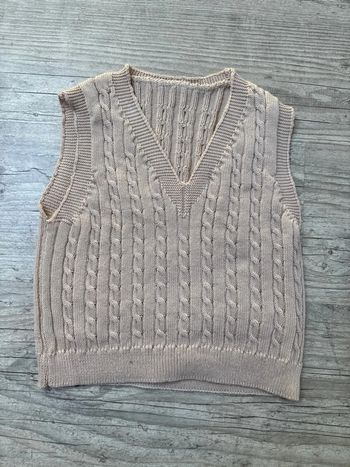 Pull sans manches beige 9ans neuf Shein