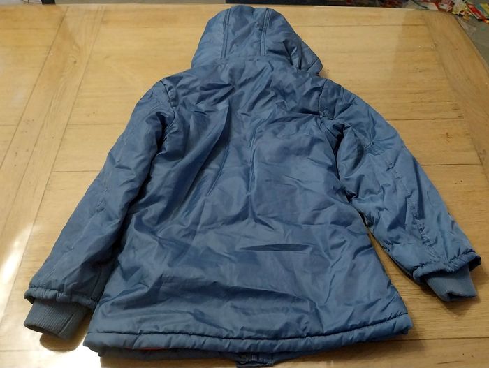 Manteau fille 8ans en très bon état - photo numéro 2