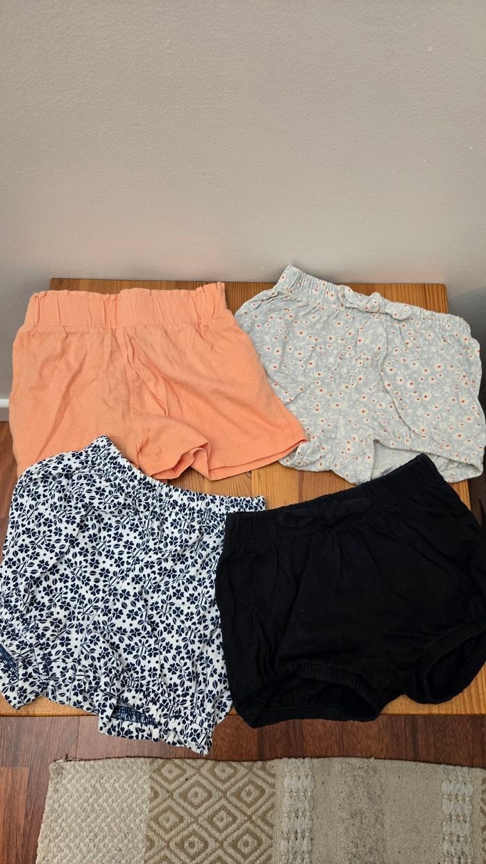 Lot vêtements fille 12 mois Été - photo numéro 2