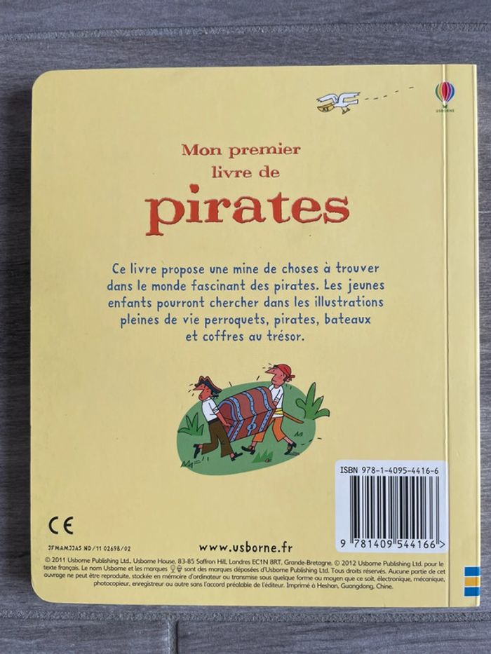 Livre cherche et trouve Pirates - photo numéro 2
