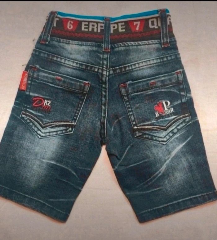 Short en jeans garçon 2 ans neuf - photo numéro 2