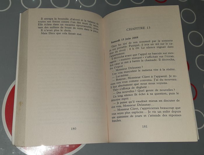 Livre Malgré nous - photo numéro 4