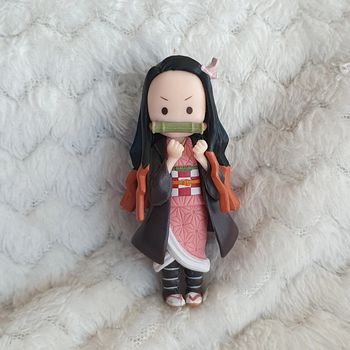 Figurine kimetsu no yaiba nezuko sans socle japon