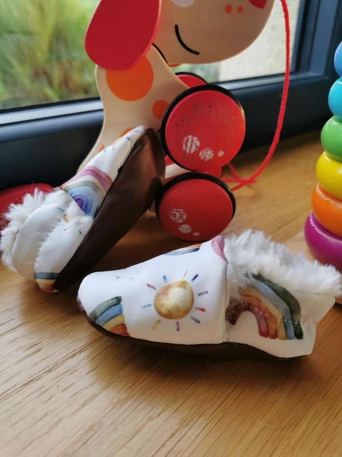 Chaussons bébé - photo numéro 3