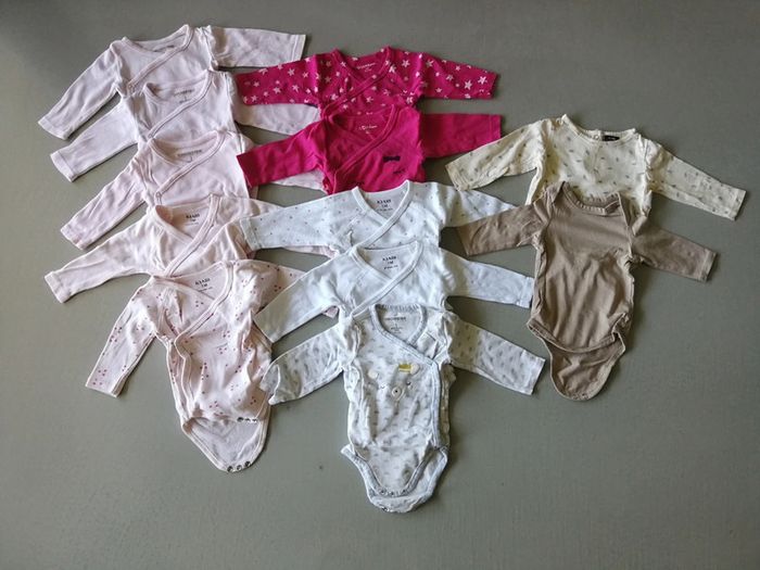 Lot de 12 bodies manches longues 1mois