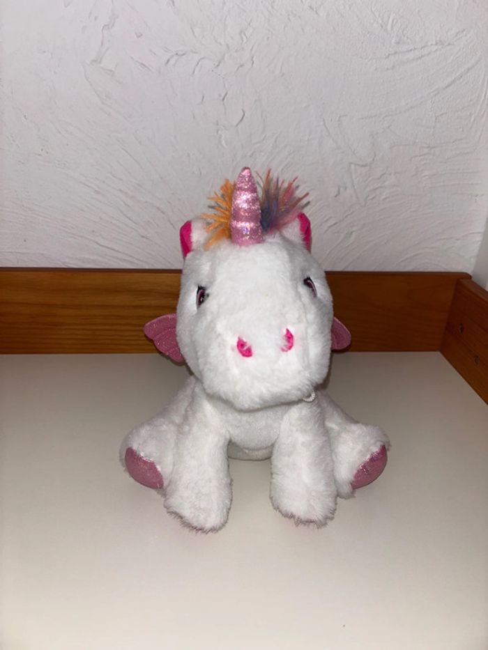 Peluche licorne