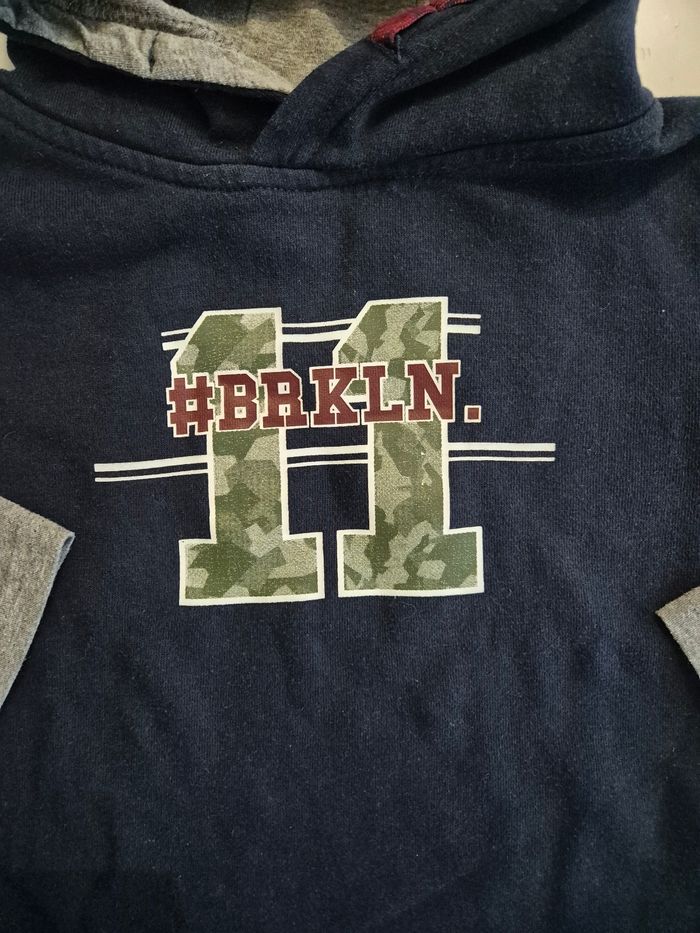 👦 Sweat à capuche - photo numéro 2