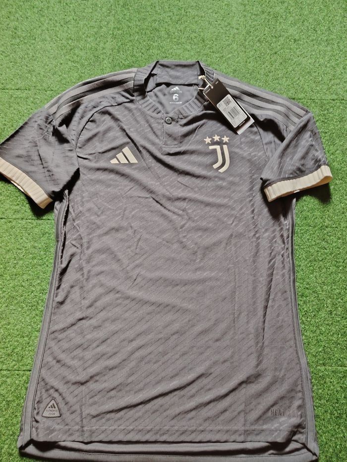 Maillot stock professionnel de la Juventus - photo numéro 10