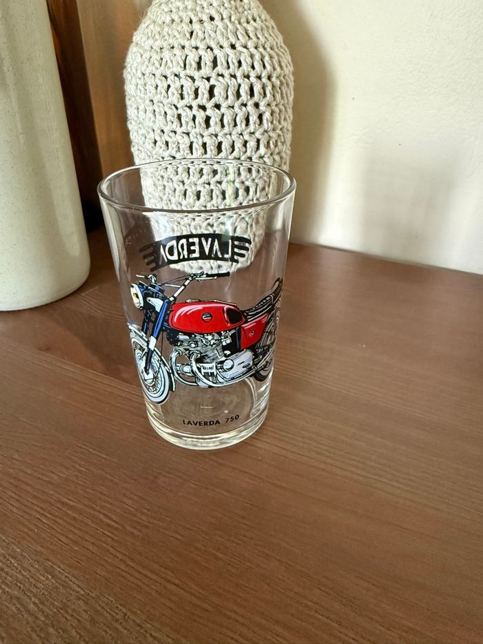Verre moto Laverda 750   - Vintage - photo numéro 2