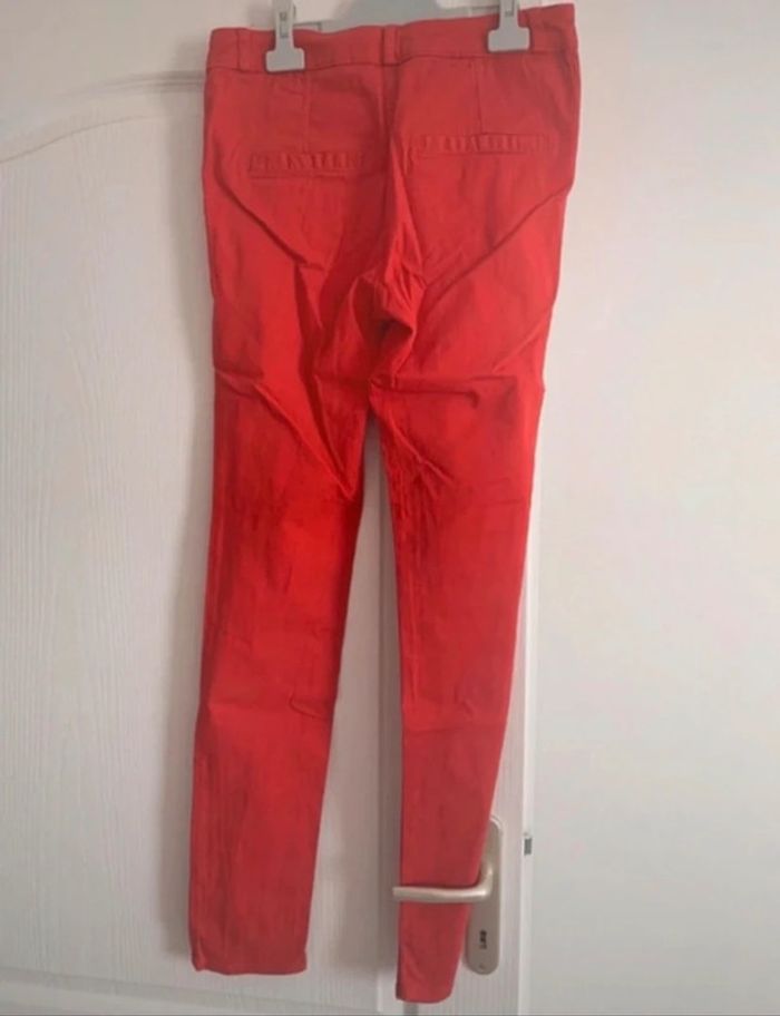 pantalon slim rouge femme taille haute Marque H&M Taille 38 - photo numéro 2