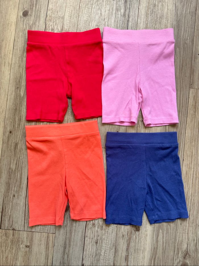 Lot de 4 Legging short côtelé fille 4/5 ans primark - photo numéro 4