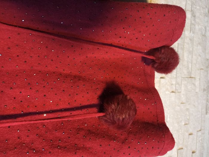 Pull à Capuche Bordeaux avec Strass Femme Taille L - photo numéro 4