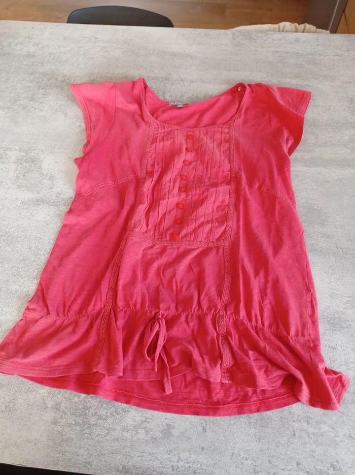 Débardeur rose taille 2