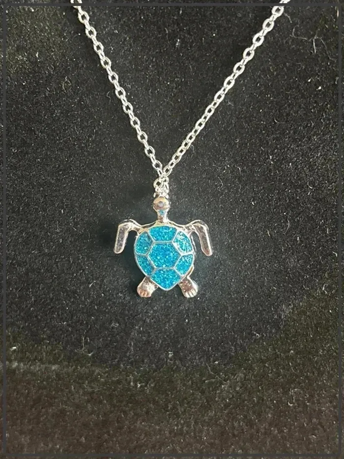 Collier pendentif tortue - photo numéro 2