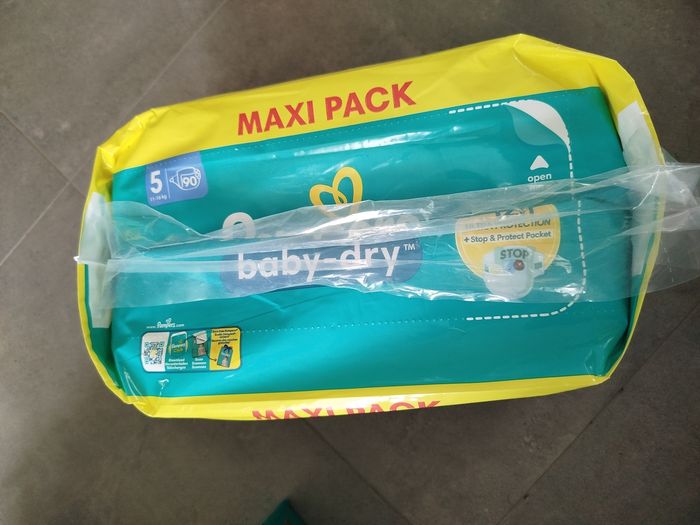 Paquet couche Pampers taille 5 - photo numéro 2