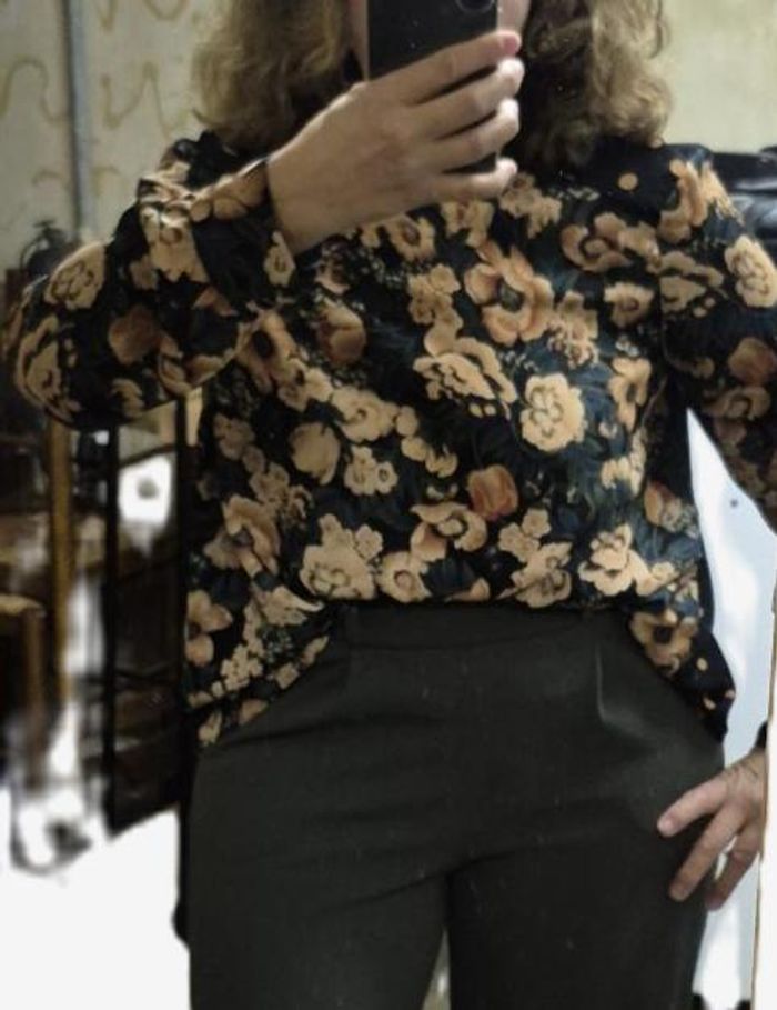 Blouse Zara modèle basic - photo numéro 3