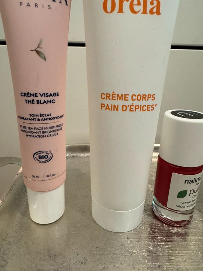 Lot produits beauté - photo numéro 2