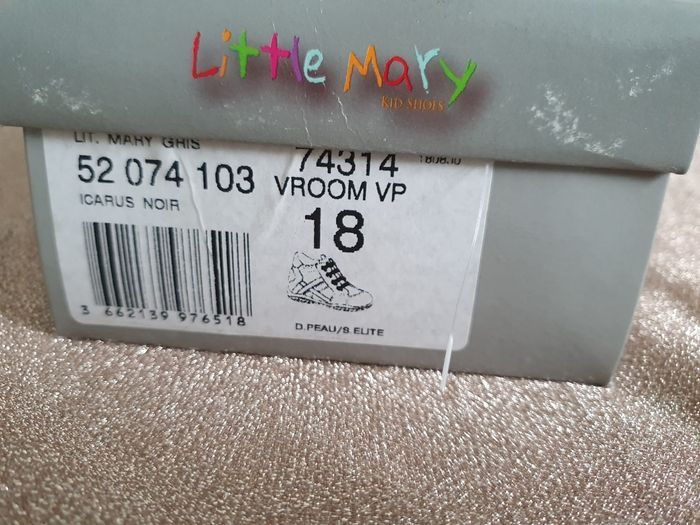 Bottillons Little MARY cuir
Pointure 18 - photo numéro 2