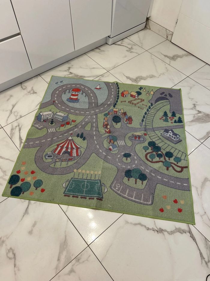 Tapis IKEA circuit