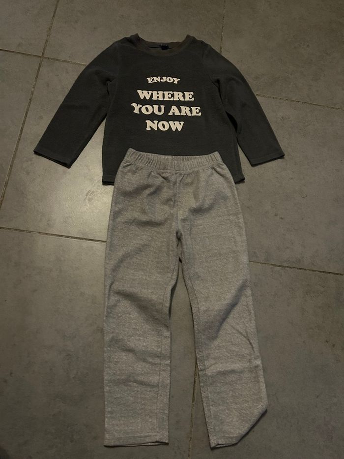 Pyjama - photo numéro 2