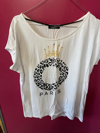 Tee shirt oora