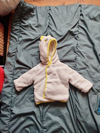 Gilet chaud à capuche 9 mois