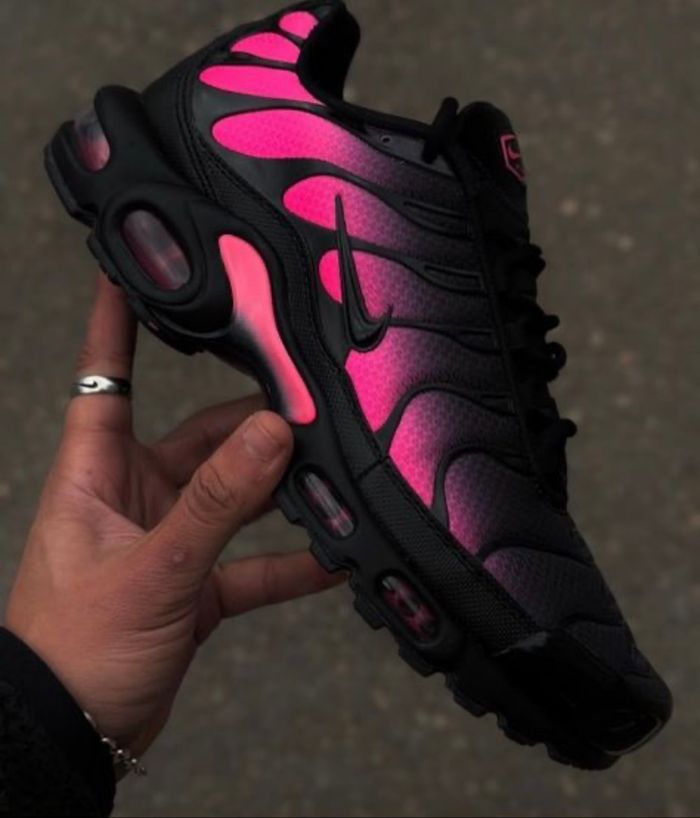 Nike tn noir rose fuchsia 40