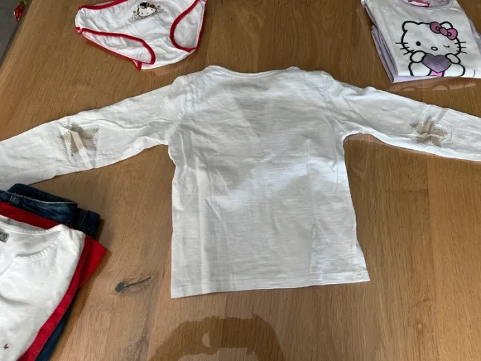 Lot vêtements 6 ans fille - photo numéro 9