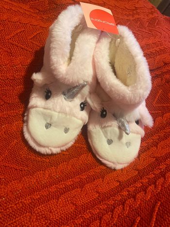 Pantoufles licorne neuve