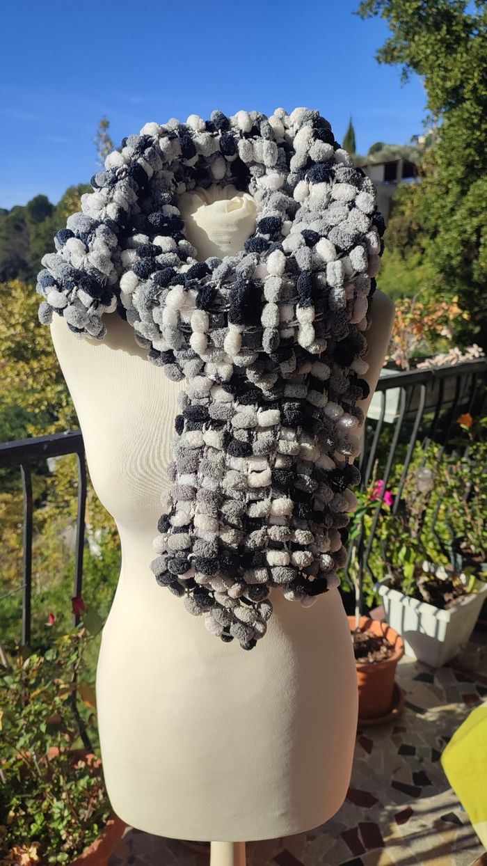 Écharpe fantaisie y2k - photo numéro 4