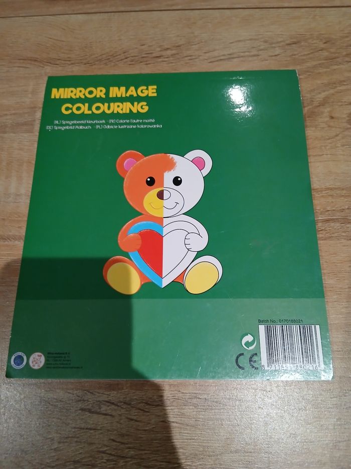 Cahier de coloriage miroir ourson - photo numéro 2