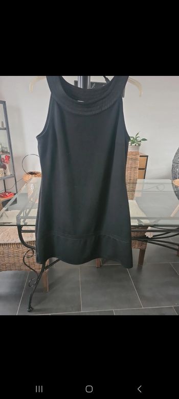 Petite robe noir de chez cache cache